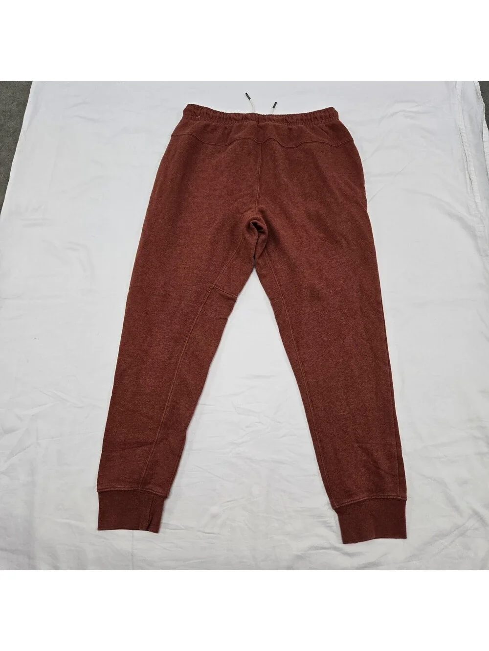 EUC Men's MEDIUM Nike Essential Jogger Redstone Taper Pants Revival DH1036-670